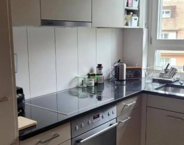 In Marzili Quarto em Acomodações Particulares *